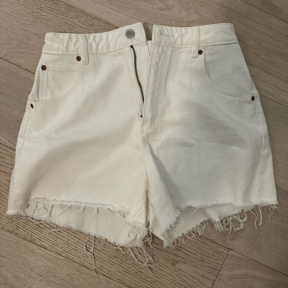 Rolla’s high rise loose fit